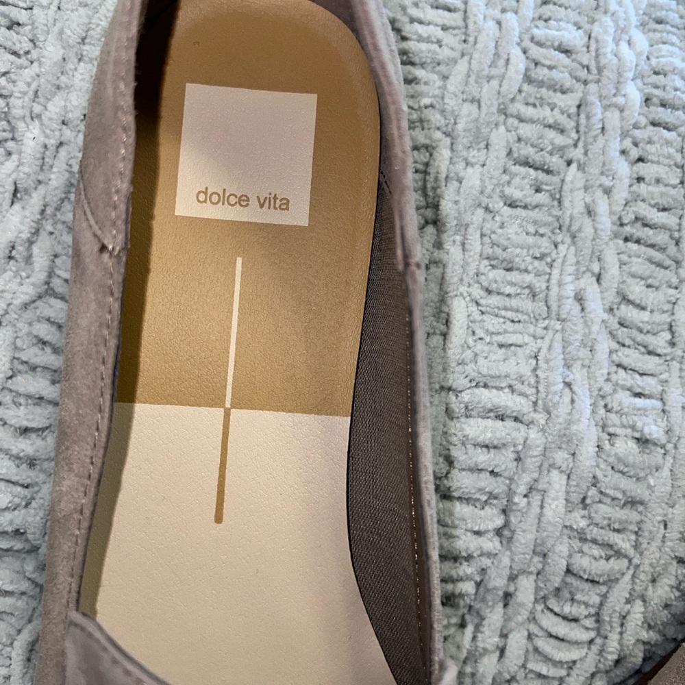 Dolce Vita Women's Beige Flats
